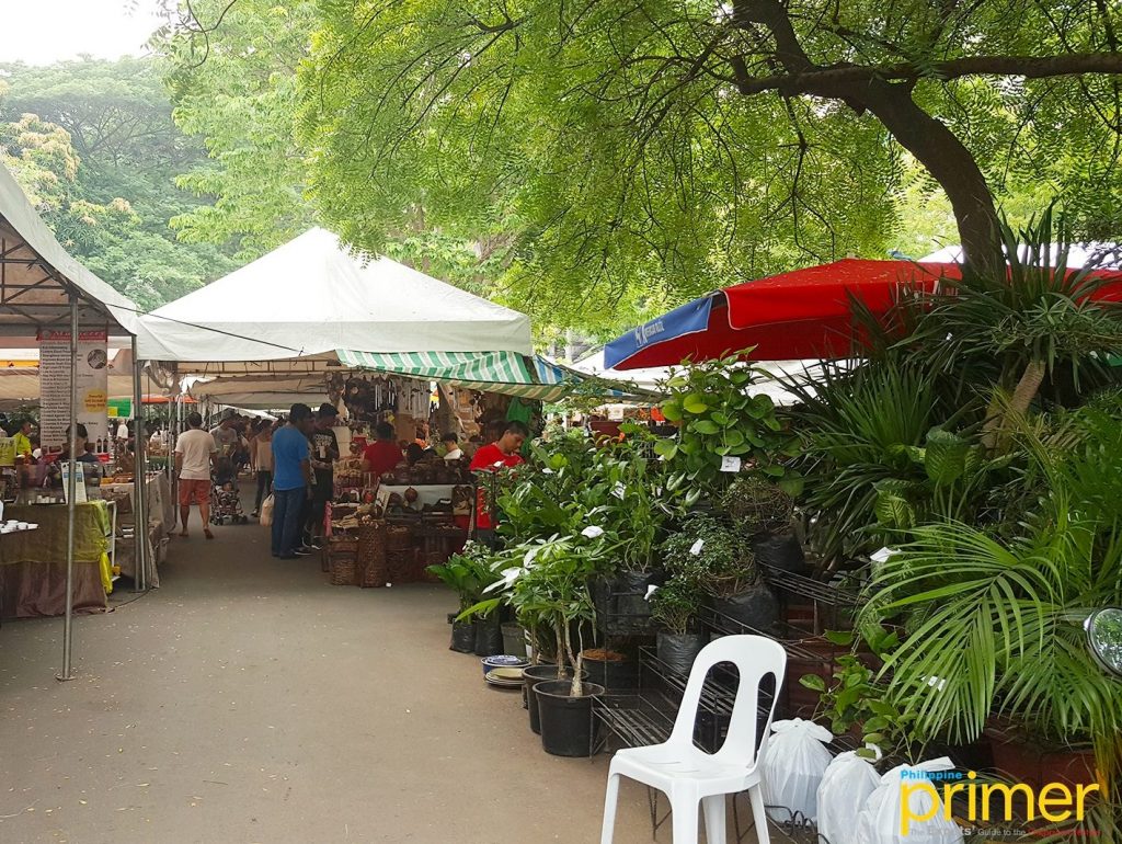 Hướng dẫn một ngày đến chợ chủ nhật Legazpi