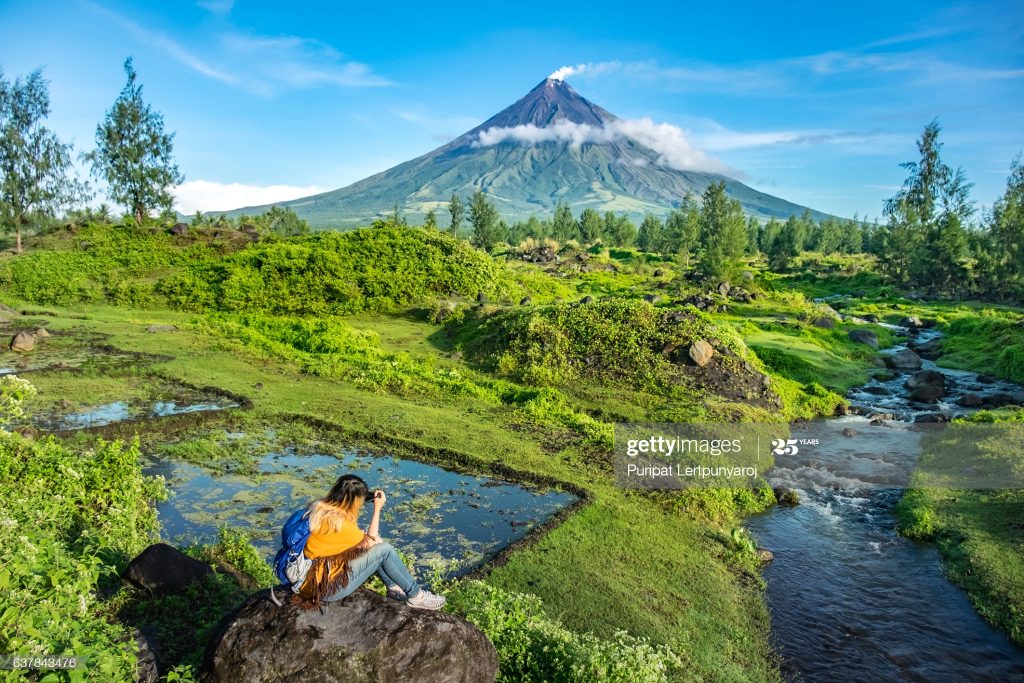 Công viên Tự nhiên Núi lửa Mayon