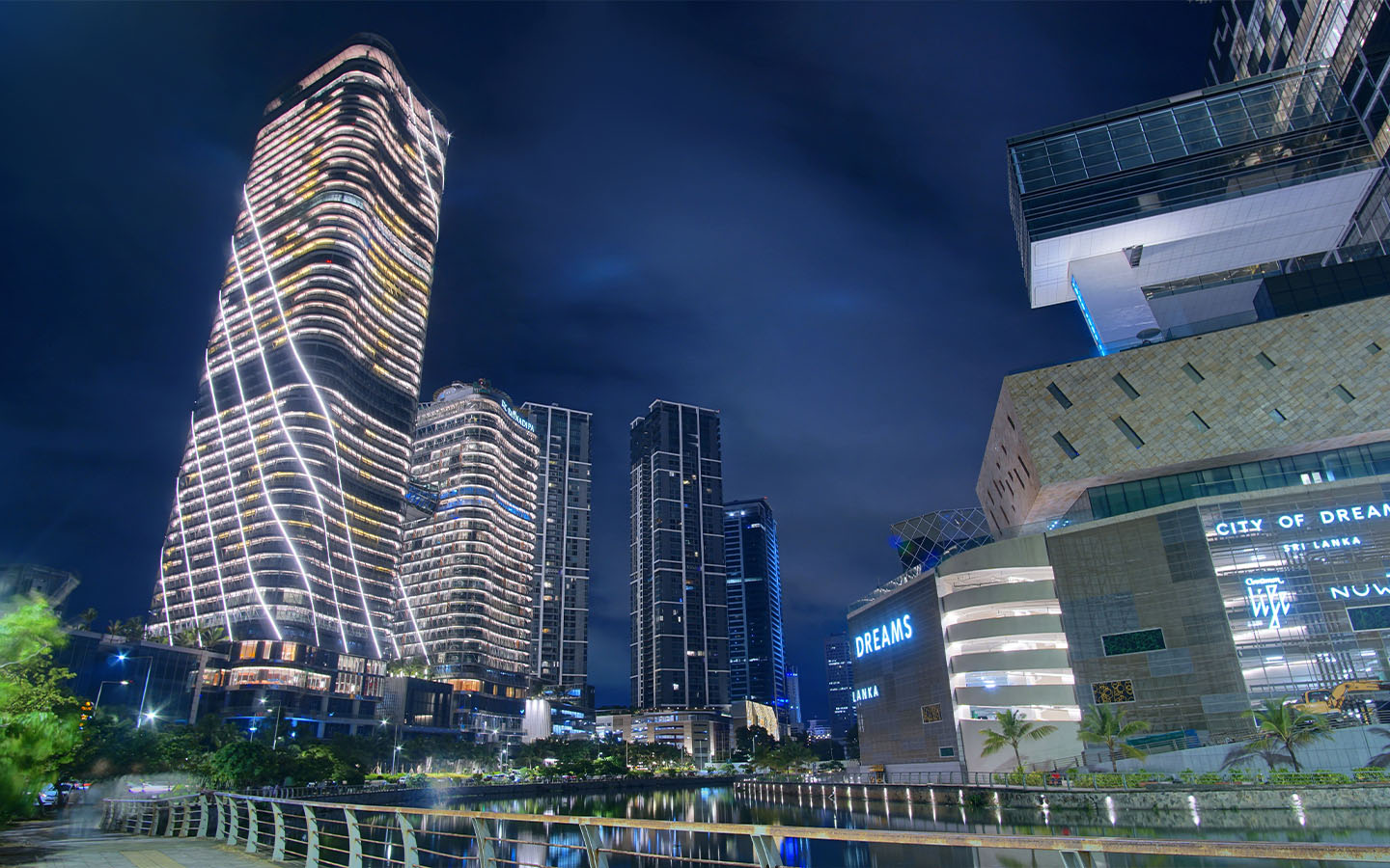 Những Lợi Ích Khi Du Lịch Tại Dream City