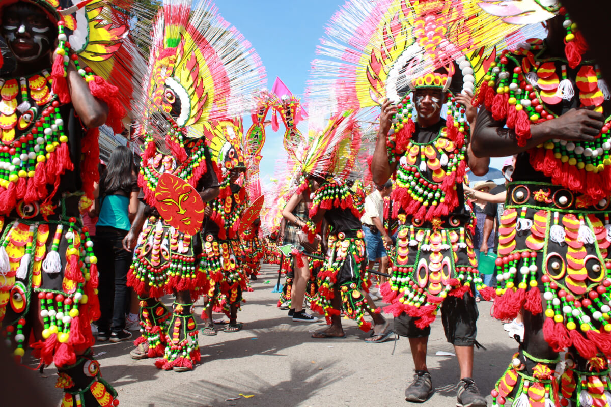Con người và văn hoá philippines